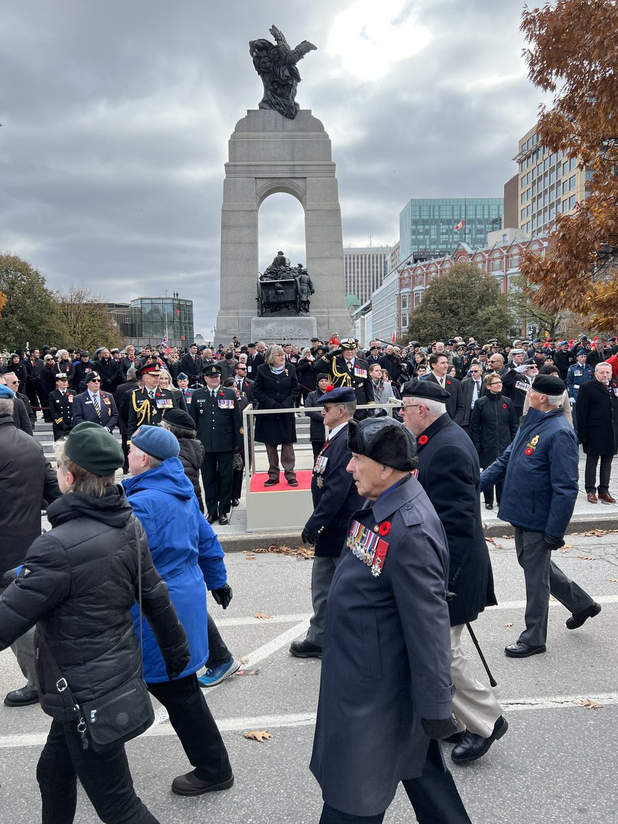 RoyalCdnLegion tweet picture