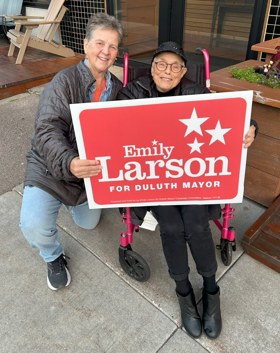 Thank you to everyone who supported the campaign by displaying lawn signs. The campaign team will be pick up signs from your yards or you can drop your signs off at the Duluth Labor Temple, 2002 London Rd.