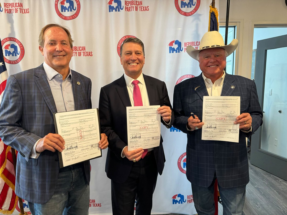 I was HONORED to be asked by MY PRESIDENT, Donald J. Trump to file for president on his behalf today in Texas. Also honored to be joined by two of his biggest supporters and good friends of mine @KenPaxtonTX & @MillerForTexas. We’re going to WIN BIG in Texas and we’re going to…