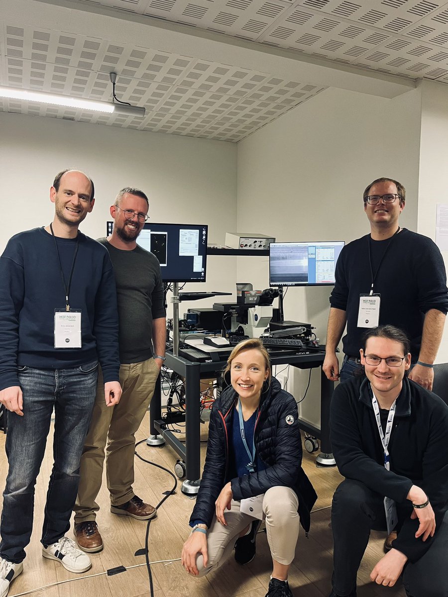 We’re at #MiFoBio2023 !! 🔬😍

If you too, come to AWS02 to check the TriScan setup or just stop by to say hi! 🙂
<a href="/Robin_VdE/">Robin Van den Eynde</a> 
<a href="/vandenberglab/">Vandenberglab</a> 
<a href="/HanaValenta/">Hana Valenta (hanavalenta.bsky.social)</a> 
#Fluorescence