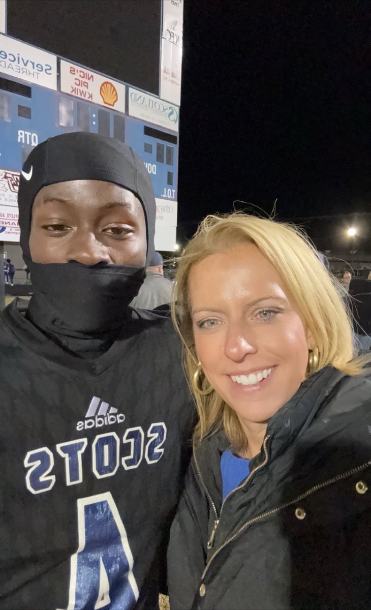 Love me some <a href="/Quatavius_E2/">Quatavius Everette</a>. #GoScots 🏴󠁧󠁢󠁳󠁣󠁴󠁿🏈💙