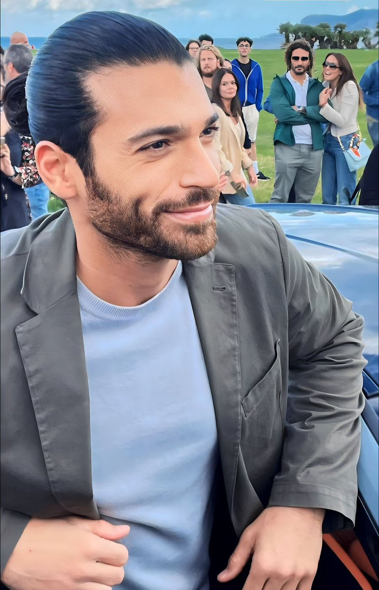 #CanYaman 🤍
