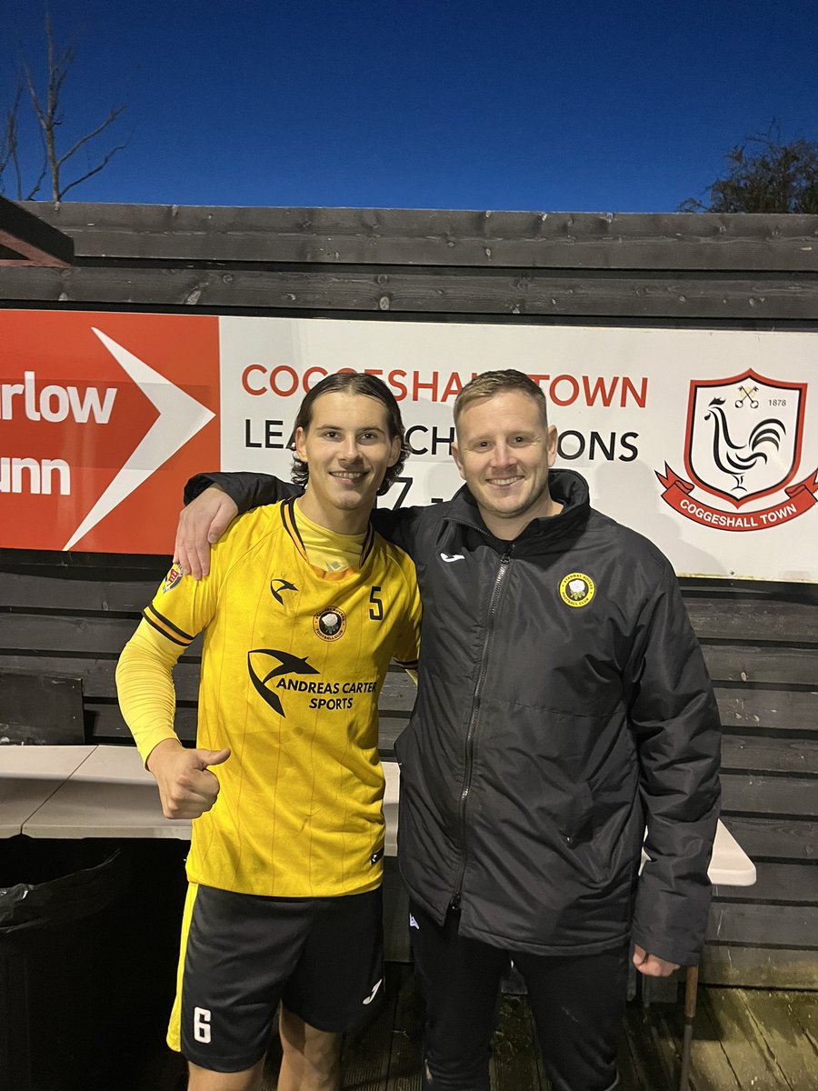 Todays Man Of The Match Jack Johnson. 🖤💛 Fantastic debut from Jack, goal & clean sheet, faultless display. Well done Jack 🙌🙌 #WeAreStanway