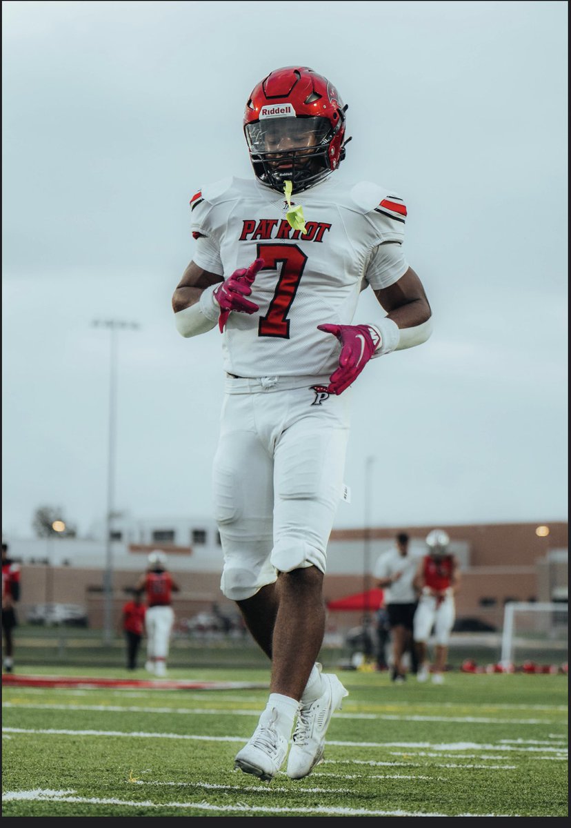 Darian Whitaker🤫 (@darianwhit_24) on Twitter photo Blessed to be named First Team All-District Linebacker
<a href="/PatriotHS_FB/">Patriot Pioneers Football</a> <a href="/FinnertySean/">Sean Finnerty</a> <a href="/TheDWhit6/">Devin Whitaker</a> Blessed to be named First Team All-District Linebacker
<a href="/PatriotHS_FB/">Patriot Pioneers Football</a> <a href="/FinnertySean/">Sean Finnerty</a> <a href="/TheDWhit6/">Devin Whitaker</a>