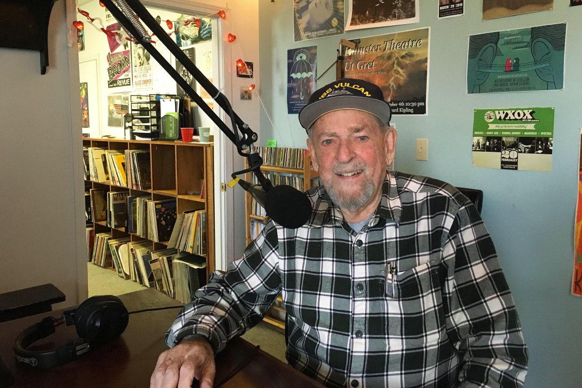 ARTxFM (@artxfm) on Twitter photo SHOUT OUT TO ALL THE VETS! ARTxFM is collaborating with the Library of Congress Veterans History Project to record & preserve the voices of America's war veterans. If you are a war Veteran or know one with a story to share, please email vets@artxfm.com
artxfm.com/vets/ SHOUT OUT TO ALL THE VETS! ARTxFM is collaborating with the Library of Congress Veterans History Project to record & preserve the voices of America's war veterans. If you are a war Veteran or know one with a story to share, please email vets@artxfm.com
artxfm.com/vets/