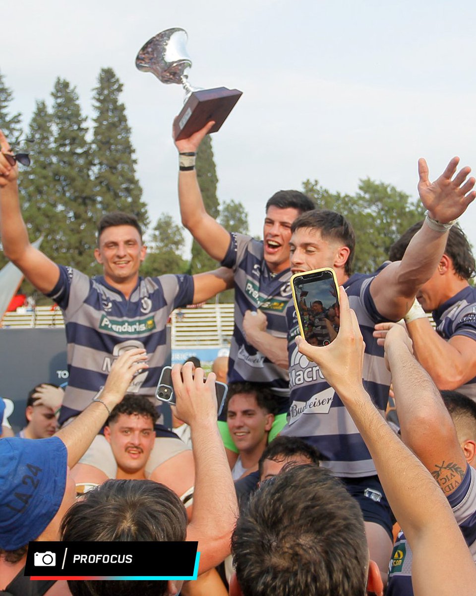 🔵🇦🇷 ¡La alegría es toda de Universitario!

#MiraloEnStarPlus