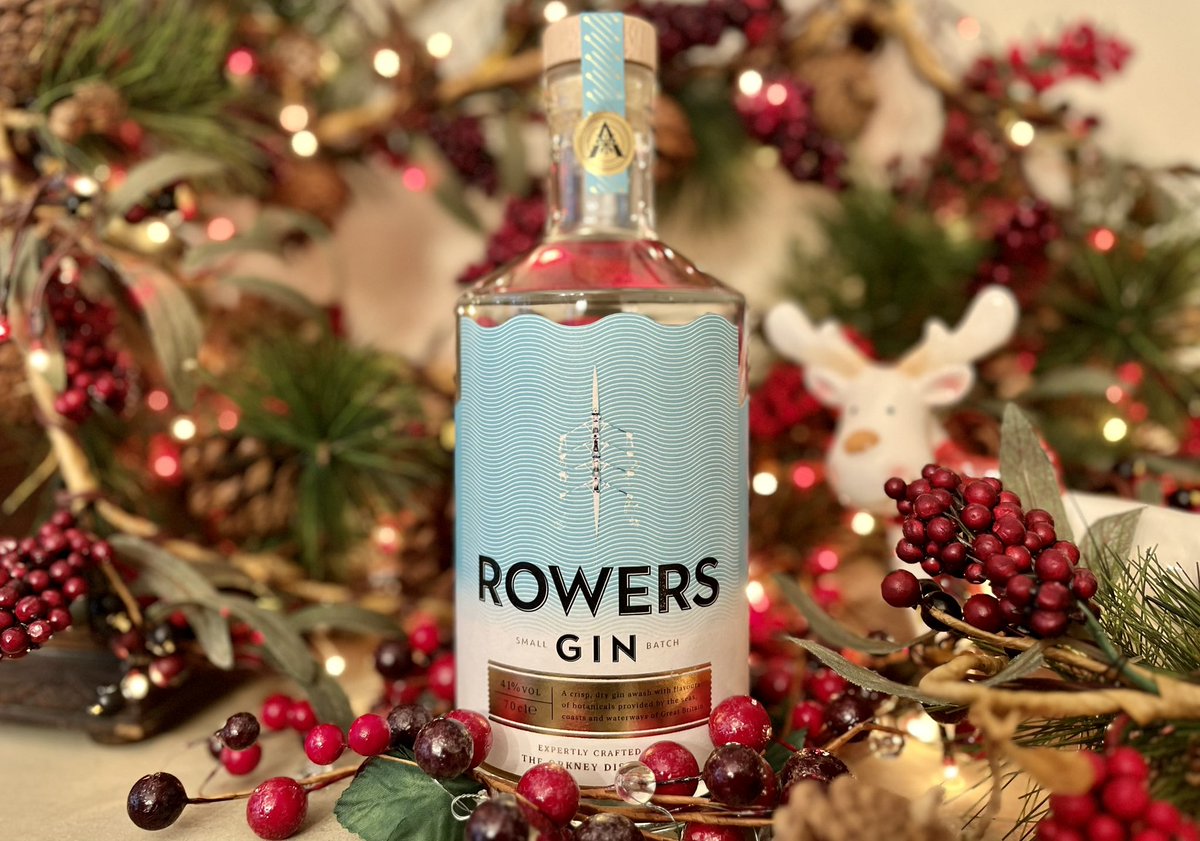 Christmas is coming. Enjoy our #rowers #gin the perfect #christmasgiftideas for the #coastalrowing #oceanrowing #oceanrow and #riverrowing people in your life.
#rowing #rowinglife #rowingboat #rower #ginloversofinstagram #rowingclub