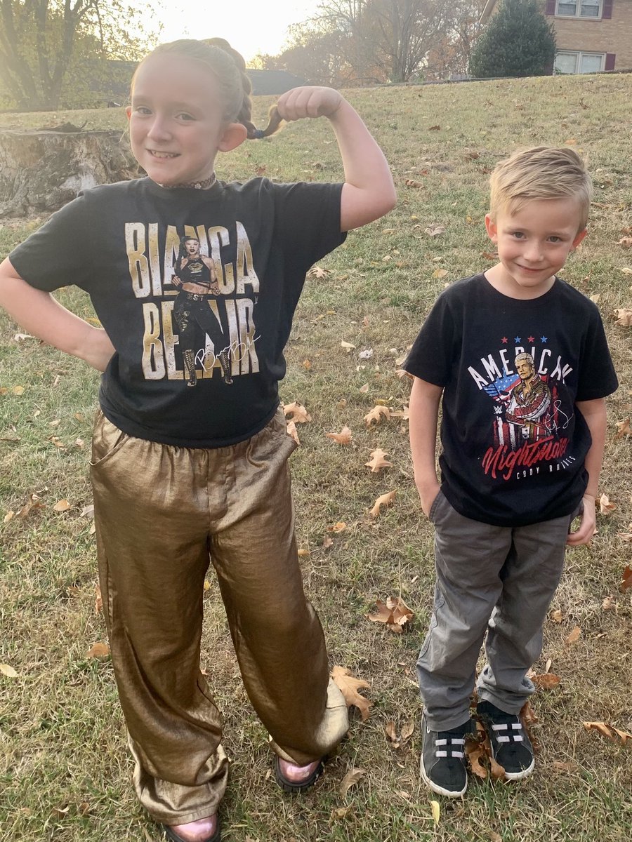 BDMSpeedShop's tweet image. May babies are more than ready to see @BiancaBelairWWE and @CodyRhodes at their first wrestling match tonight!