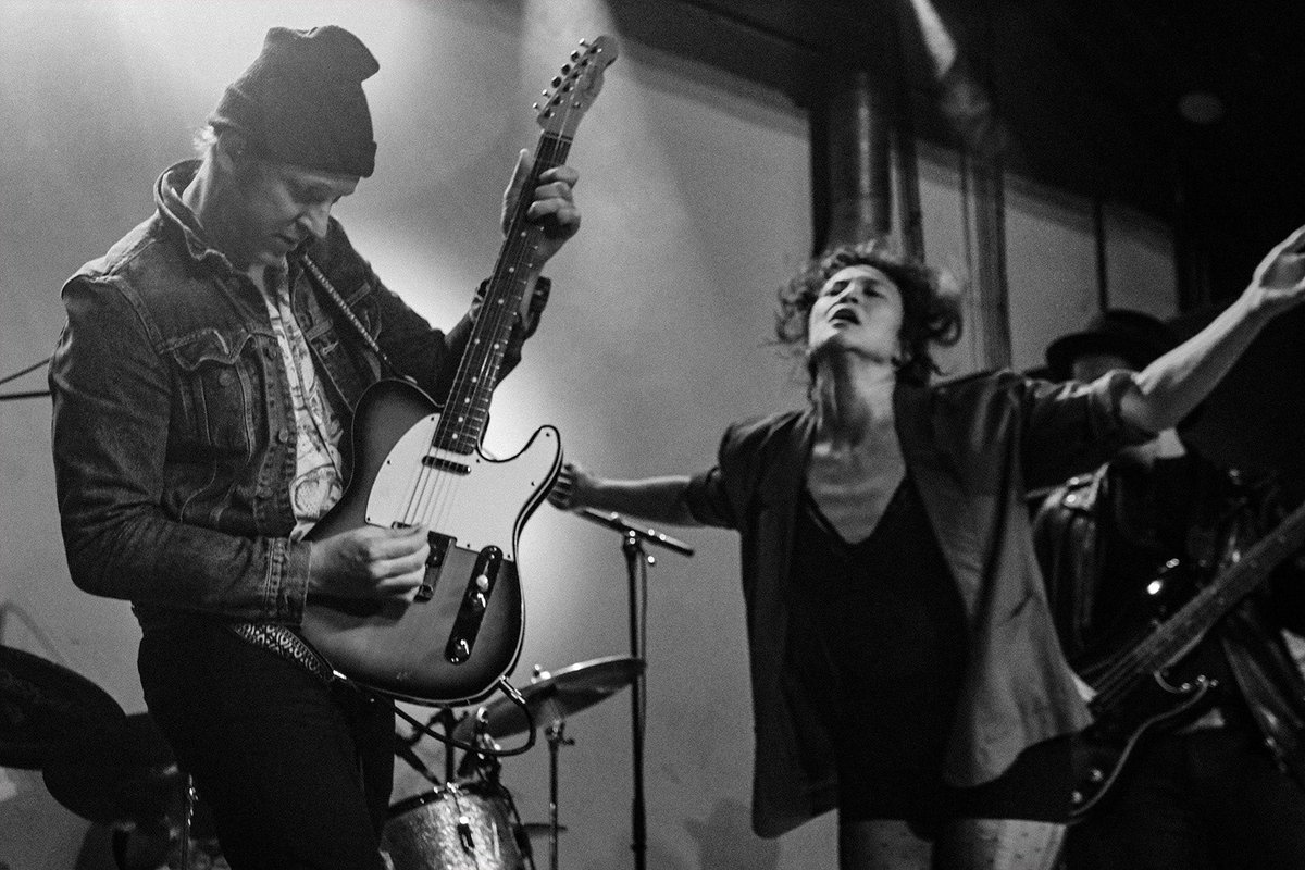 😘💋🐅 <a href="/kissthetiger1/">kissthetiger</a> last night at <a href="/xBklive/">xBk Live</a> // photos for <a href="/IowaPublicRadio/">Iowa Public Radio</a>