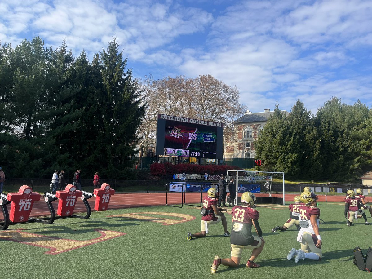 JacobCassidy20's tweet photo. I had a great time today @KUBearsFootball watching them win the PSAC championship! @CoachCella_KU @CoachFargo_KUFB @PRZPAvic @mrpafootball @EPAFootball @PaFootballNews https://t.co/9t5EXb7kYs