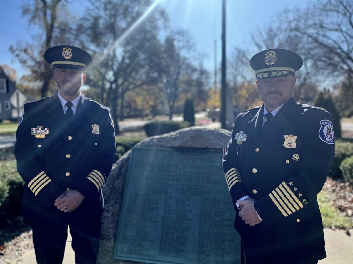 In honor of Veteran’s Day, we salute veterans within our department and everywhere for their service.

Chief Emmi (Army) and Captain Spellman (USMC) from todays Veteran’s Day ceremony 🇺🇸