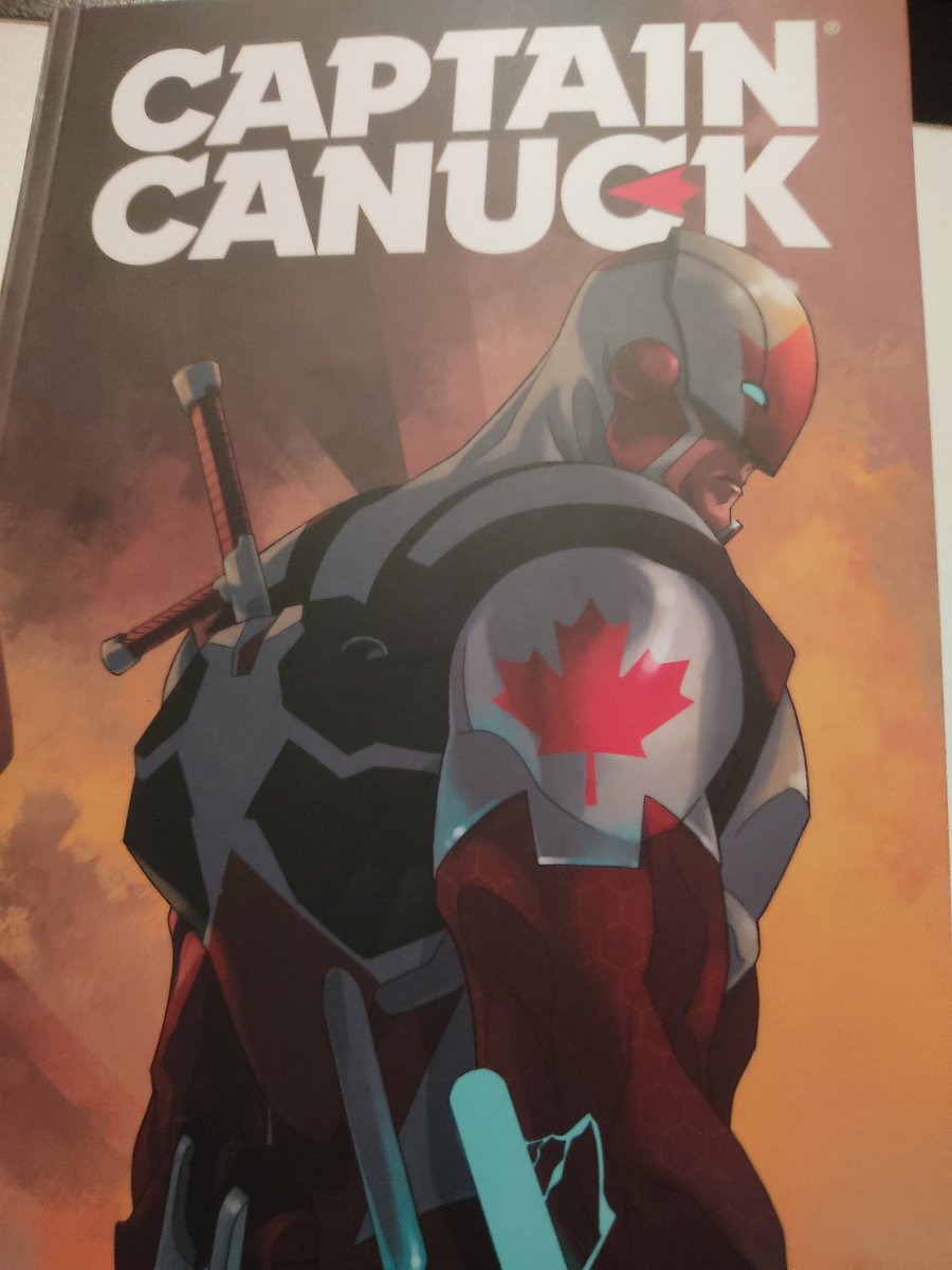 AmaComics's tweet image. #lecturedusoir avec ce premier volume de Captain Canuck intitulé Aleph. Une surprise pour ma part, un personnage avec des principes et une histoire mené tambour battant. Une bonne surprise grâce à @Ed_Reflexions hâte de voir la suite.