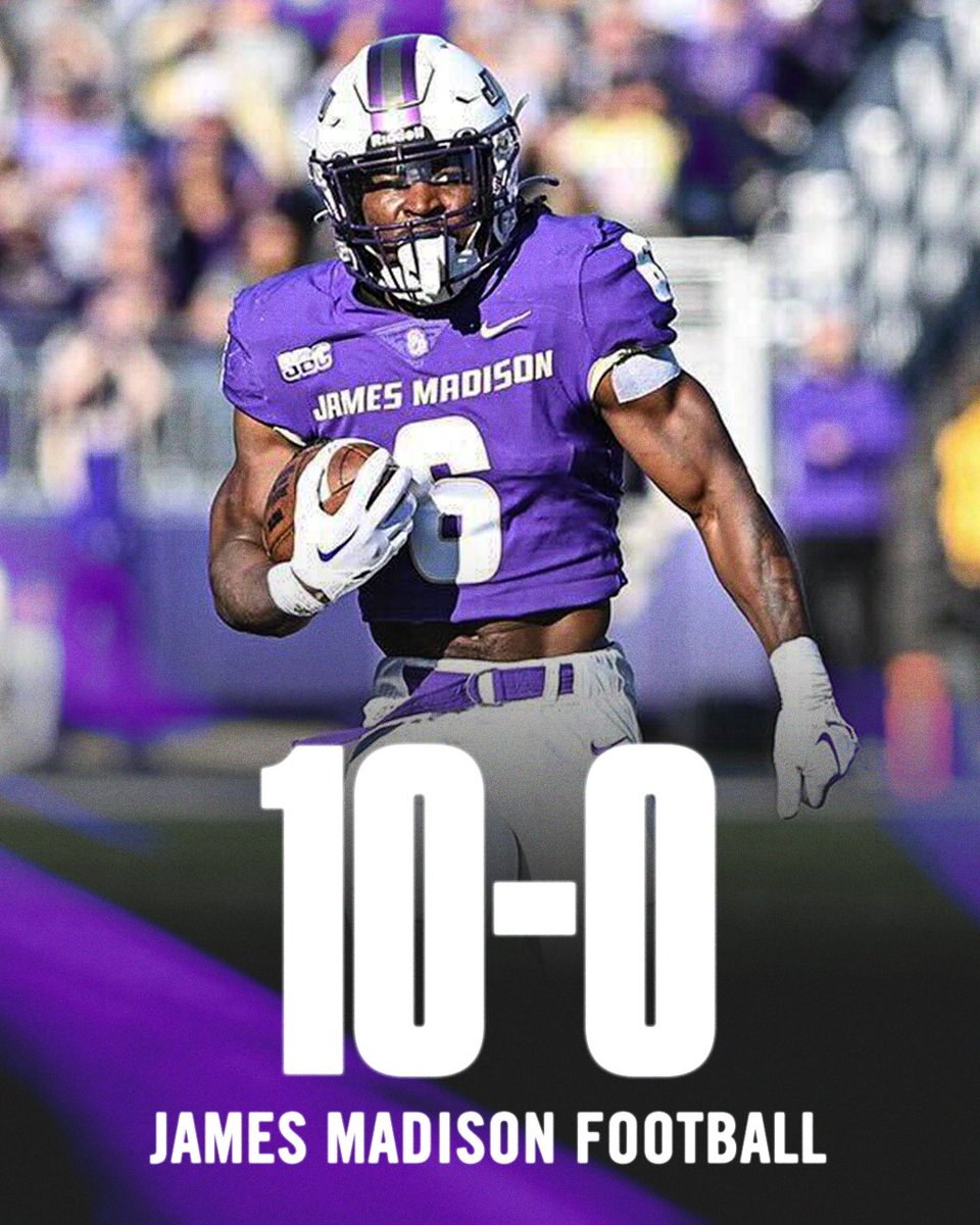 Dubs only for JMU 🚀

📸: <a href="/JMUFootball/">JMU Football</a>