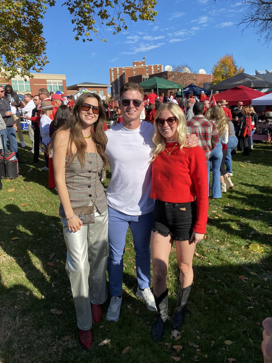 Beautiful day on the Hill. Great being together!
