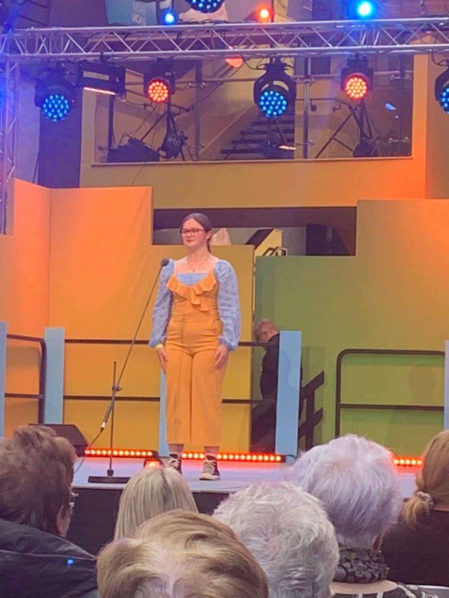 YGAberaeron's tweet photo. Rhai lluniau o'r Ŵyl Cerdd Dant yng Nghaerdydd 🎤🎶

Some photos from the Gŵyl Cerdd Dant in Cardiff 🎤🎶 https://t.co/IrkVZTTYxb