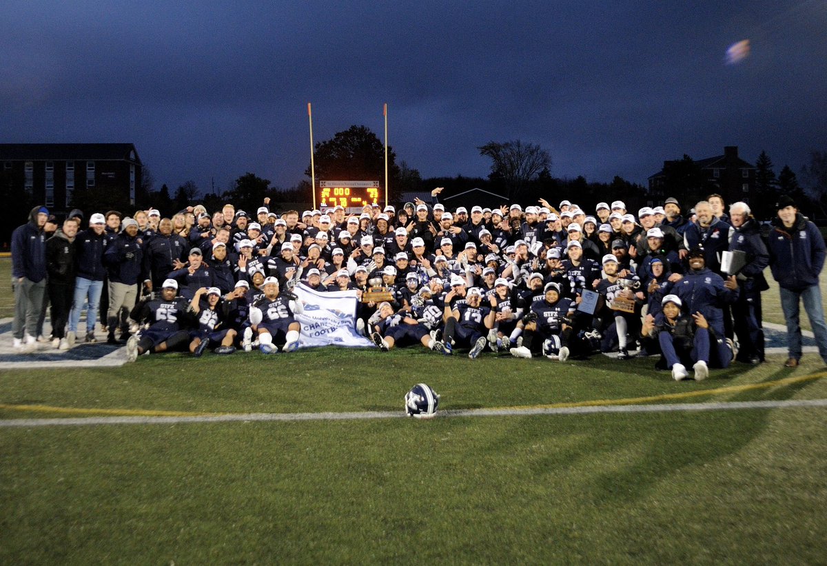 Introducing your 2023 football AUS CHAMPIONS!!! #goxgo
