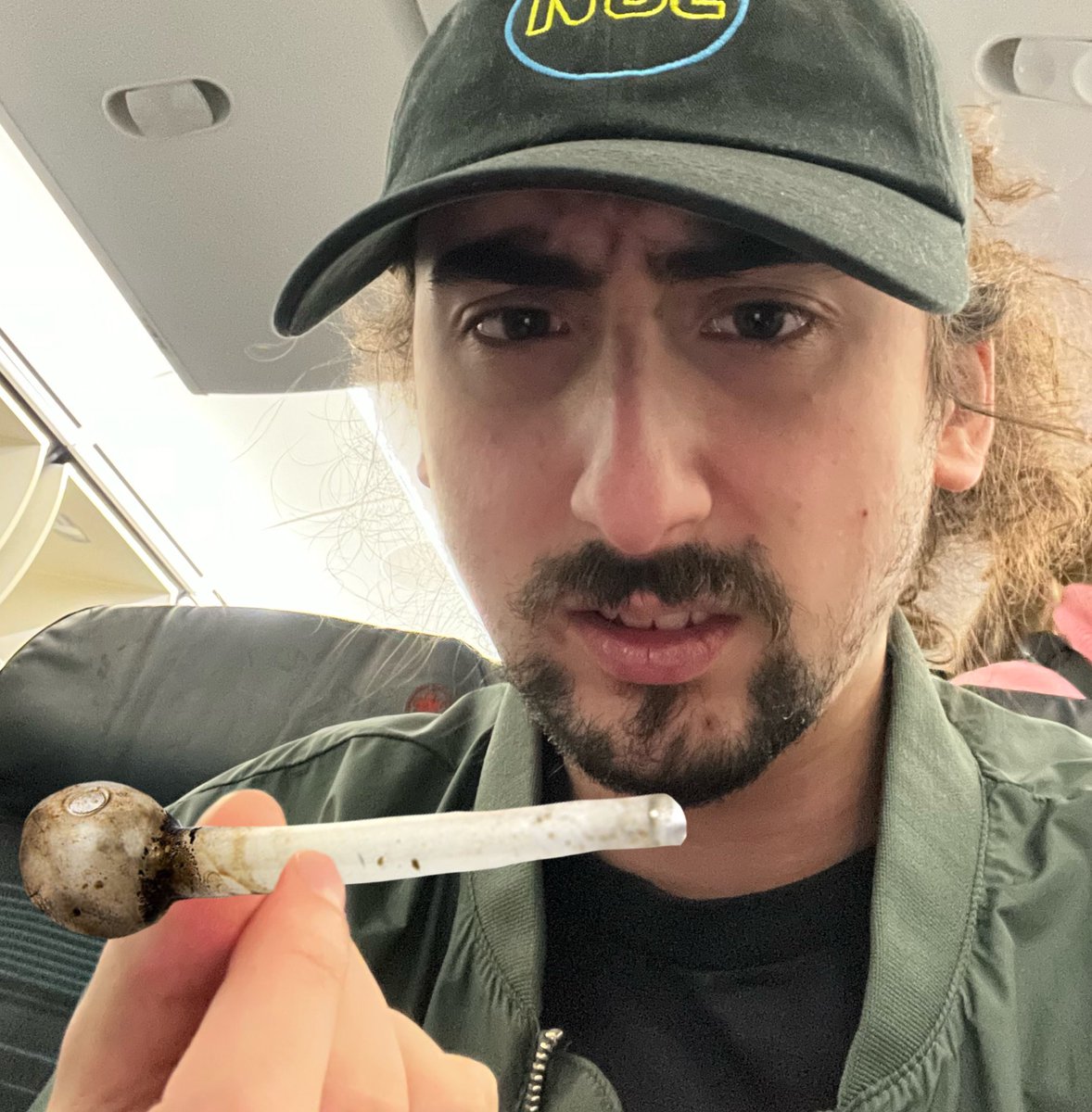 nothinbutlag's tweet photo. ok so no one told me that I couldn’t smoke crack on my flight. i lit up to try relaxing and immediately got told I’d be detained once we land. has anyone else had this problem? what the fuck has our country come to? https://t.co/jLbfbR2aiu