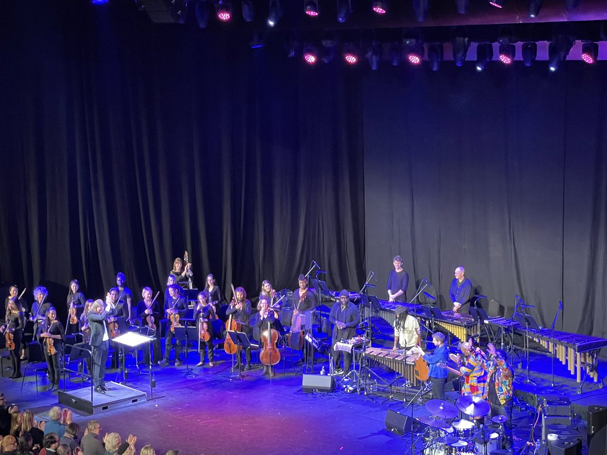 Some really sublime playing by @MakayaMcCraven and band with the @LCOrchestra at the @BarbicanCentre tonight @LondonJazzFest #MakayaMcCraven #WeAreJazz