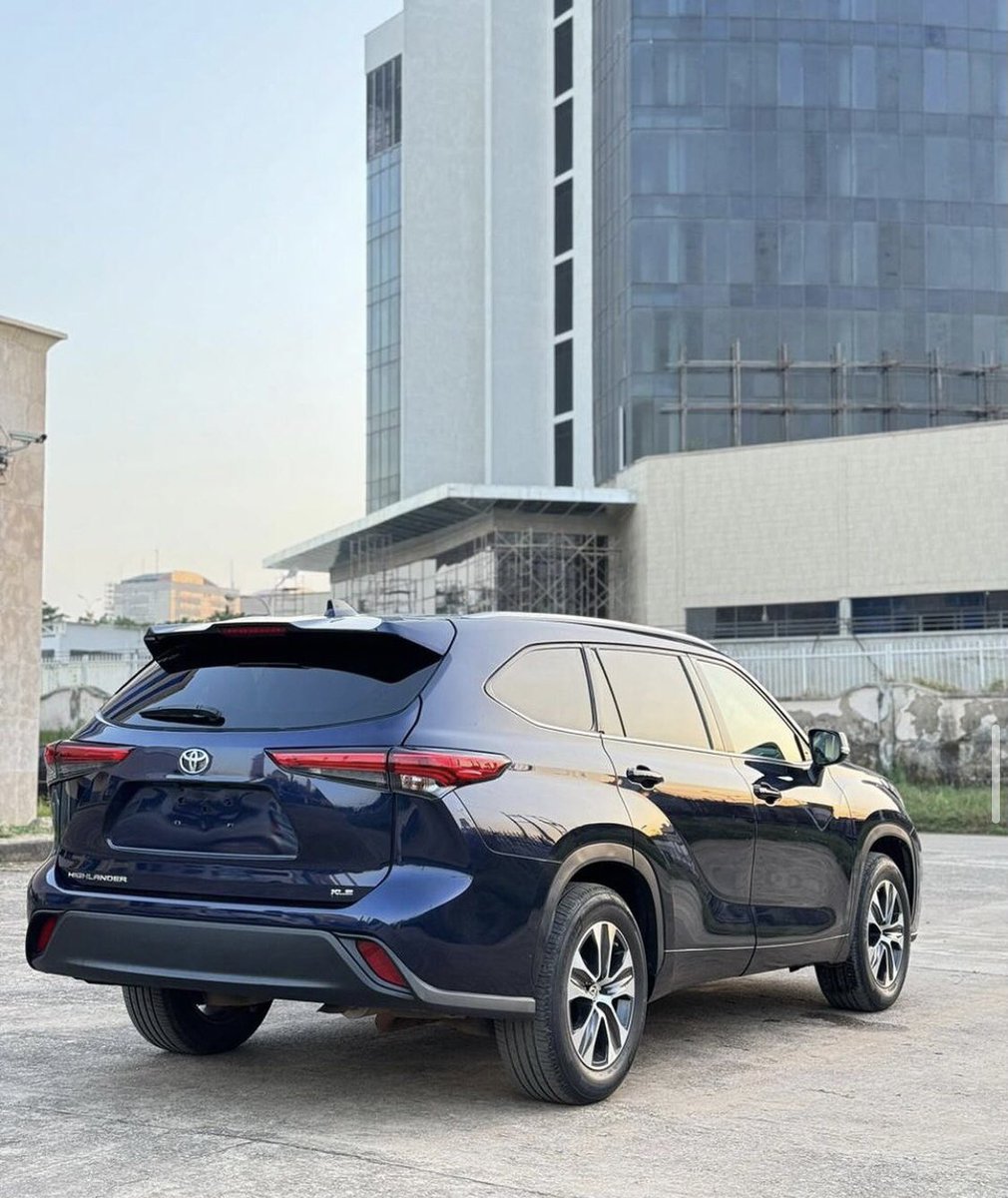 Automall_ng's tweet photo. Foreign used Toyota Highlander XLE 2022 model
Price:42m
Duty: paid
Location: Abuja
#MTN #KogiDecides2023 #Thesdp
@__yellows @aisha_yaGuda @el_uthmaan @Waspapping_ @aisha_shugaba @alamin_ghost @moderate_ustaz @saamaccido_ @Mvnaaa___ @_hafsat_paki @RahmahMlm @___Bils Retweet🙏 https://t.co/l0dKAHSGiw