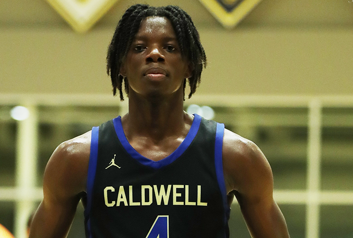 POB’s Eye Catchers from Carmel Tip-Off (Day 2, Part 1) #CarmelTipOff #PhenomHoops 

'24 Steven McLeod
'25 Cedric Kenan
'25 Jaylen Cross
'25 Antrell Gilmore
'24 Zion Walker
'24 Sean Birmingham

Read: phenomhoopreport.com/pobs-eye-catch…