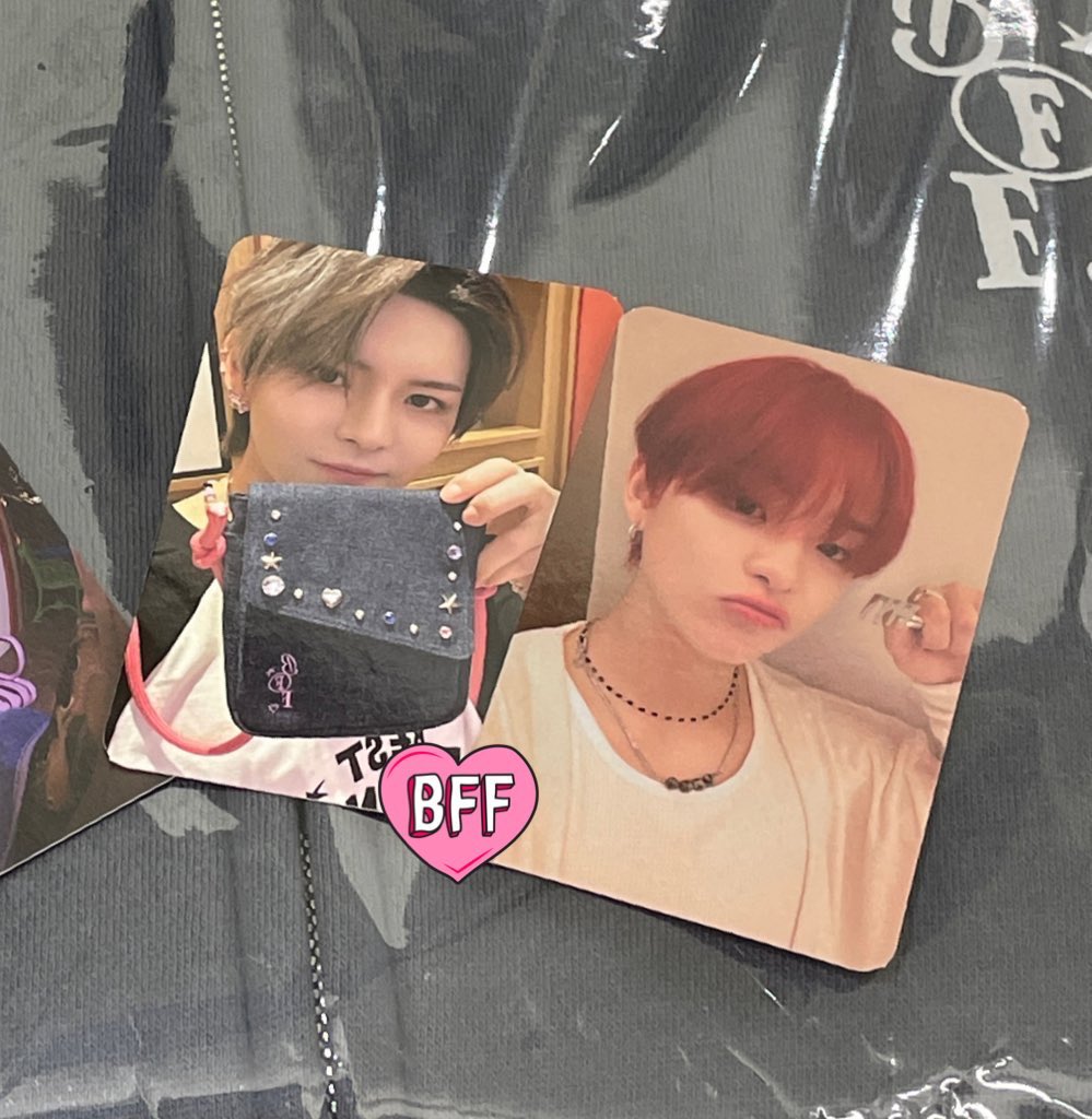 t. wts lfb ph — [ #soosells ]

𓂋  TREASURE - Best Friend Forever (BFF) MD Lucky Draw

✅ Yoshi, Jihoon 

P. 600 ea (1100 if set) 

✴︎ Secured Already
✴︎ under FETA once shipped out from KR
✴︎ payo or 1 week max

ᝰ reply mine / dm me to claim