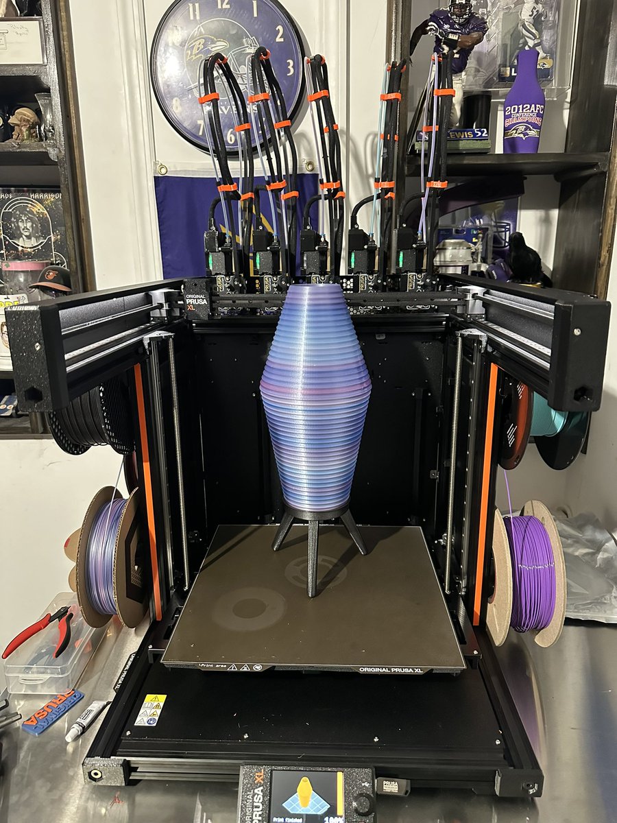 So figuring out my #PrusaXL and enjoying it so far! Great print quality. Hell of a printer overall. 

I’m impressed with the amount of 3DPrinted parts the machine has! Jo is really printing his product.  The end result seems worth the wait to me at this point.