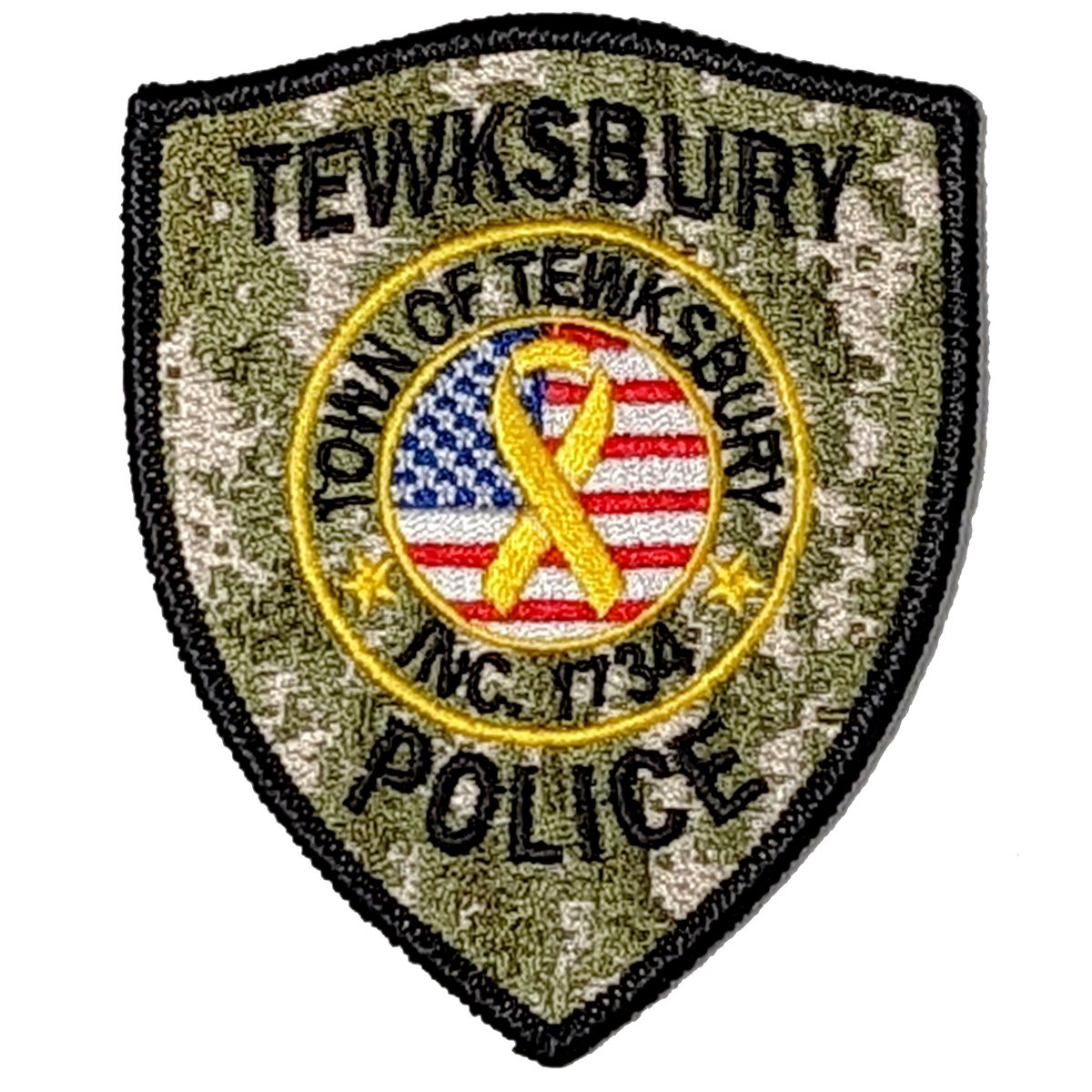 TewksburyPD's tweet photo. Today on #VeteransDay, we say thank you to all of our veterans for their service. For the 8th consecutive year, #Tewksbury officers are participating in the #HomeBaseNoShave campaign to raise awareness and funds for the critical, life-saving care that @homebaseprogram provides to veterans & their families to heal from invisible wounds such as PTSD and traumatic brain injury.
For more information or to donate, please visit the following link: https://t.co/eXjyT4joBO ๐บ๐ธ TPD21