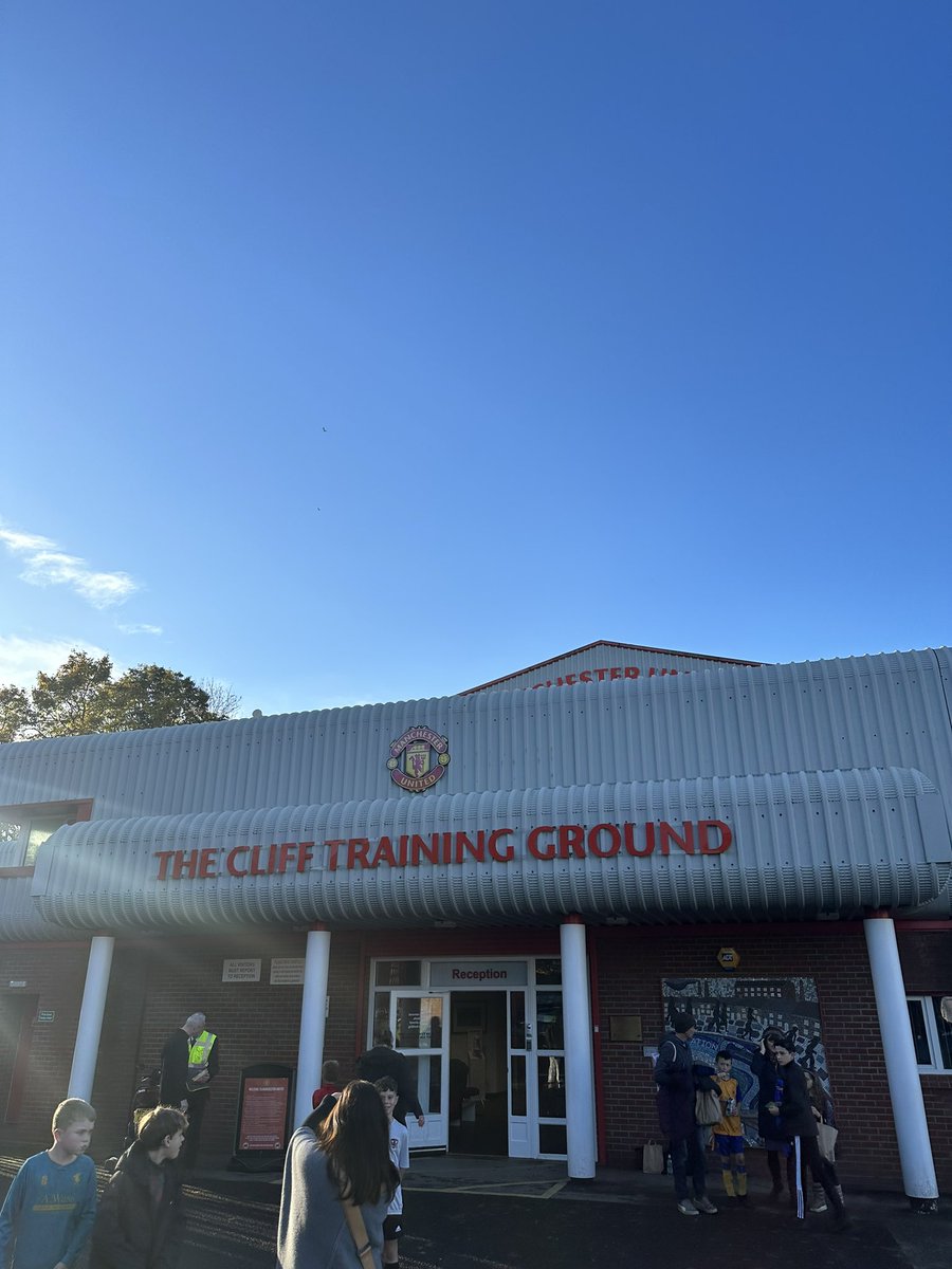 Willgregallen's tweet image. Great Experience for the lads today! Super competitive football in an incredible environment. Classy club. UTC 🔴⚪️⚽️