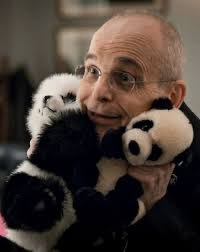 CourtCricket's tweet image. Someone needs to check on Russell Jackson. #PandaCam

@MadamSecretary #MadamSecretary
@MadSecFans @MadamSecHQ @CBS