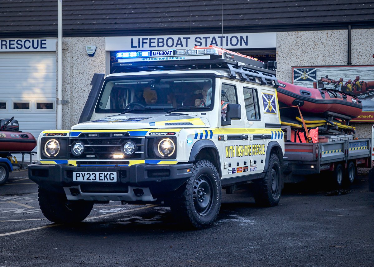This afternoon, during the official handover ceremony to @NithRescue of their new  #INEOSGrenadier (the very first Grenadier to operate with the UK Emergency Services) the vehicle received its first callout as the crew responded to a tasking from @HMCoastguard.
