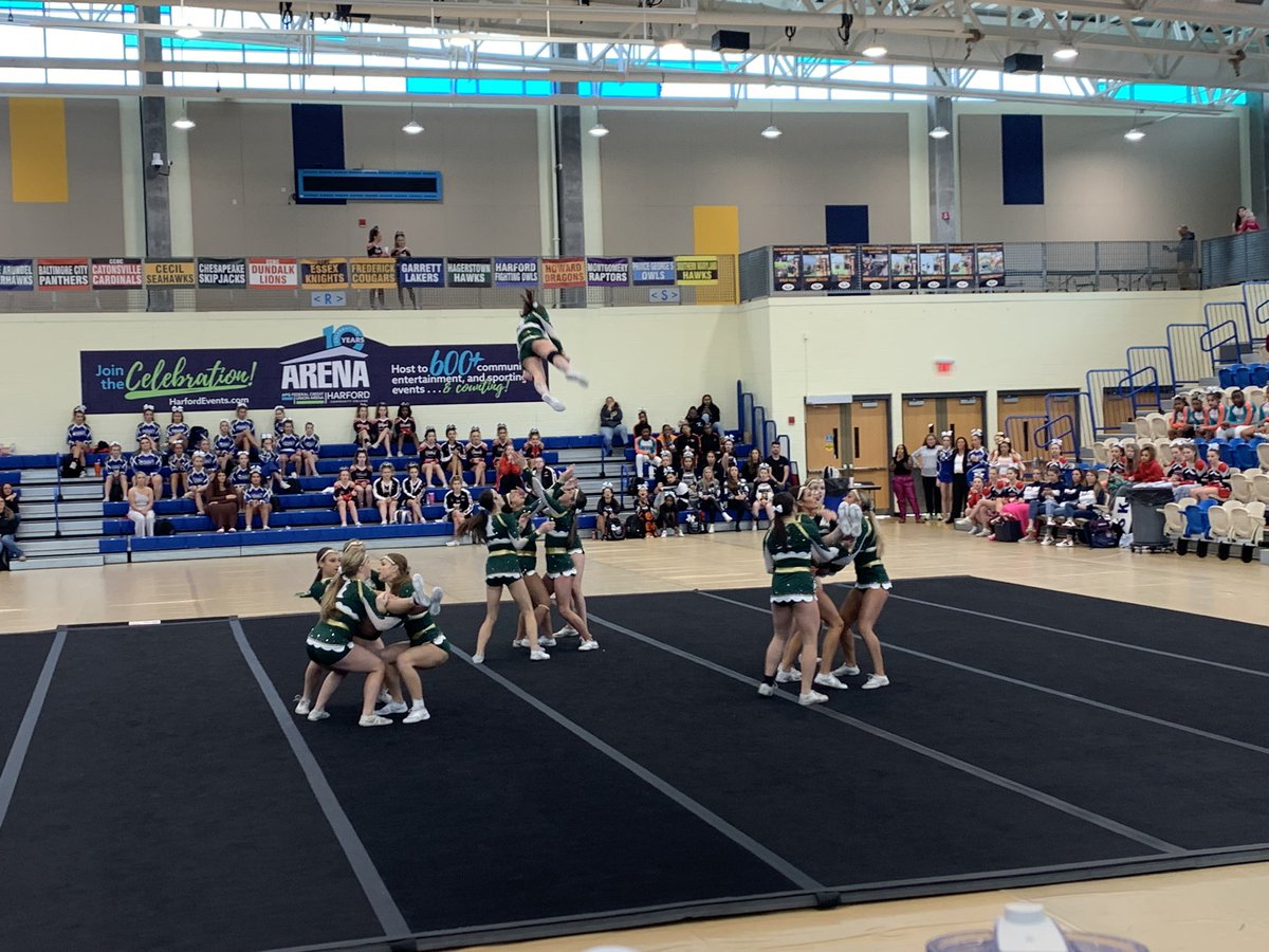 <a href="/dhshornetsAD/">Cliff Elgin</a> cheer was on 🔥 today!! Amazing performance ladies!!