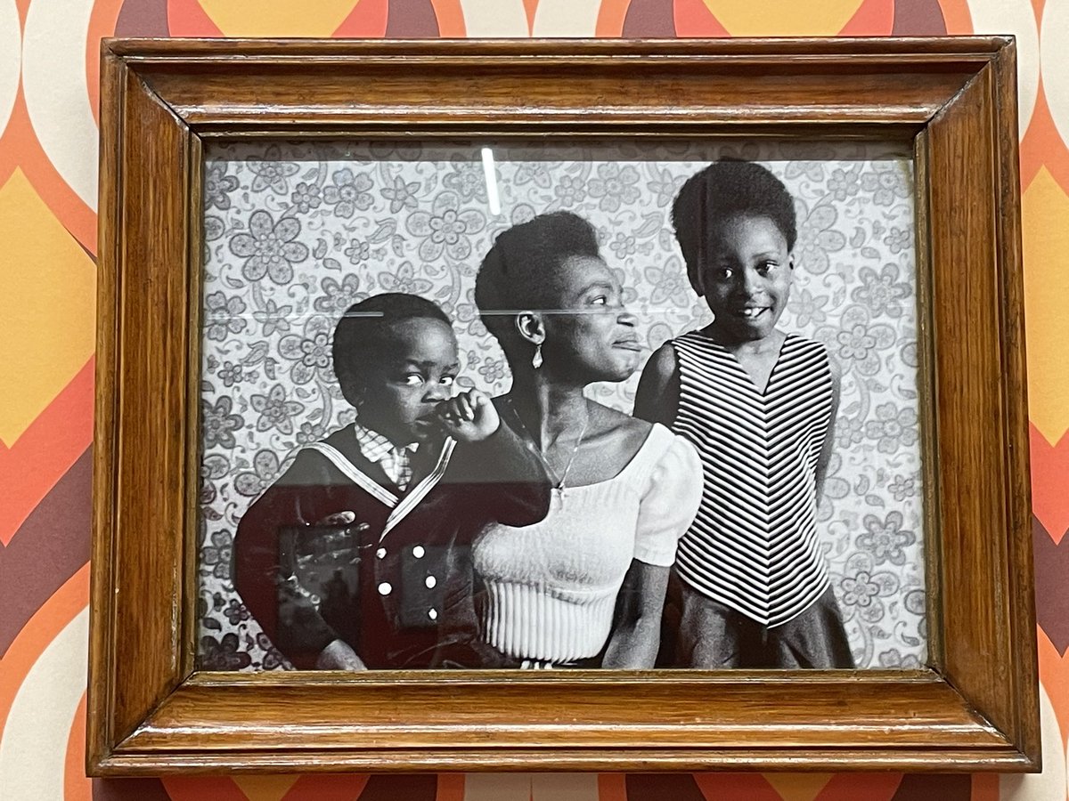 #DennisMorris a vraiment un regard merveilleux sur les kids de la diaspora #BlackBritain