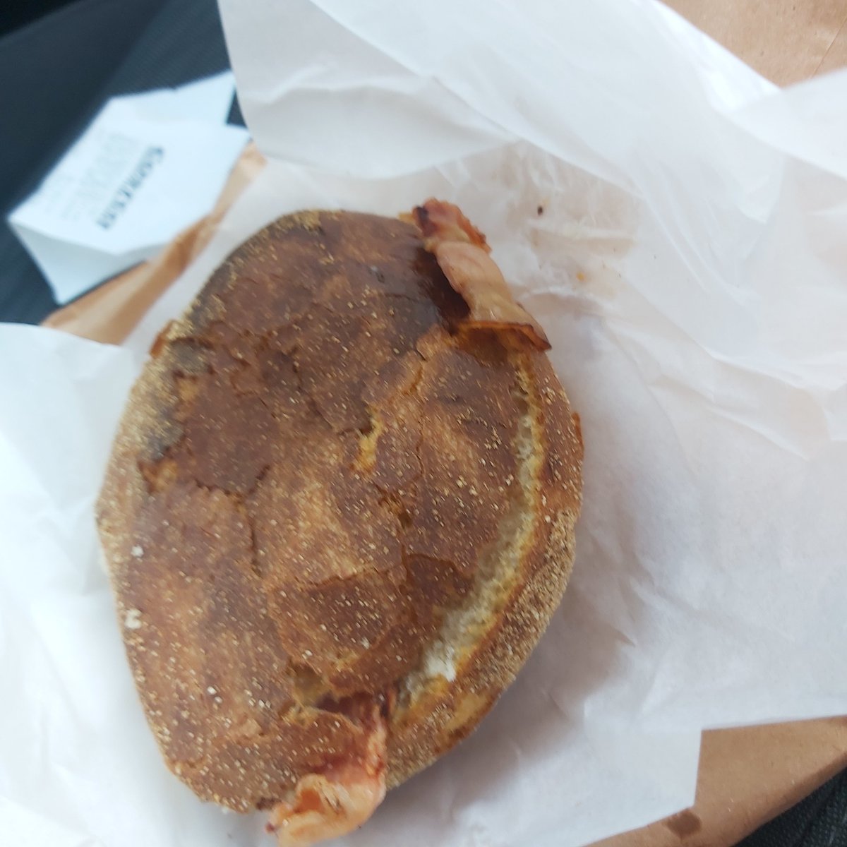FionaKirkcolm's tweet photo. @74frankfurt Had a yummy Glasgow roll'n bacon last week from the best sandwich shop in town. The Bite Me Sandwich Bar on Paisley Road West. https://t.co/jWj5hdxX6n