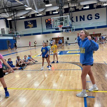 fhladyvikingbb's tweet image. What better way to celebrate the kickoff of basketball season than with the feeder program this morning?!? So much fun was had and goofy pictures taken. Thank you to all that made this morning possible.
#OneProgram