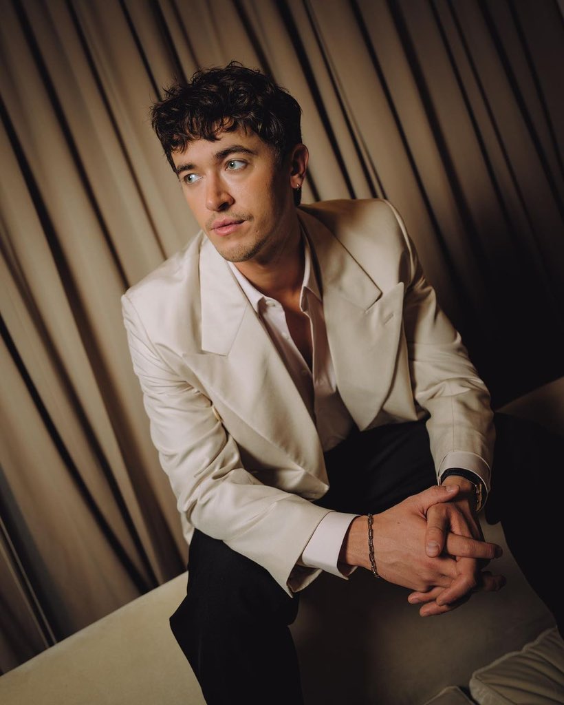 FilmUpdates's tweet image. Tom Blyth for ‘THE HUNGER GAMES: THE BALLAD OF SONGBIRDS AND SNAKES’ premiere