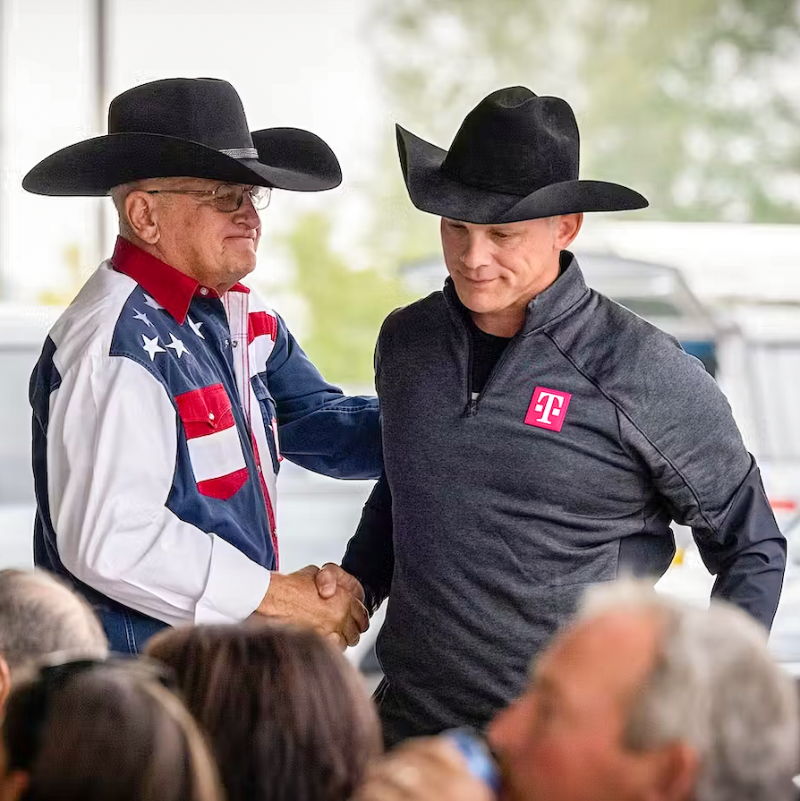 JonFreier's tweet photo. We're honored to continue our support of Warriors &amp; Quiet Waters and the incredible work they do helping post-9/11 veterans and their loved ones thrive. To all veterans and to the inspiring team at WQW, THANK YOU for your service and dedication. 💙🇺🇸