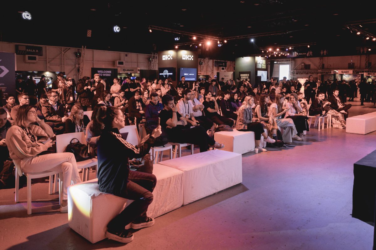 Fuse_network's tweet photo. More photos are in from #LABITCONF - what a vibrant event! 📸🇦🇷

We're having a blast exploring the latest innovations, meeting new projects, and sharing insights. Swing by our @voltfinance booth to say hi and get a peek into our frictionless DeFi with #VoltApp.

#LABITCONF #web3 https://t.co/y1jz9vvGyP