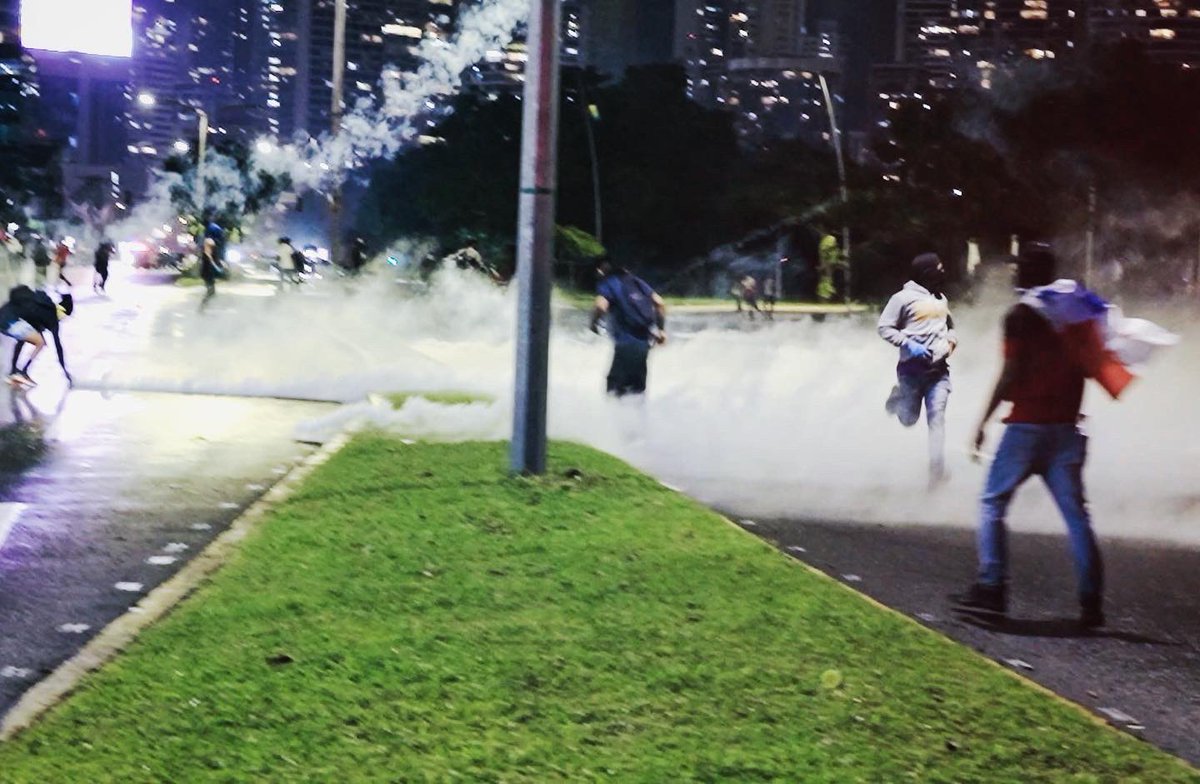 🔥Panamá ha experimentado un cambio drástico en días recientes, marcada por protestas masivas en diversos puntos del país 🇵🇦

🎥  DOCUMENTAL👇🏼

🔗to.mysocial.io/s/DocumentalPa… 👈🏼

#AlexTienda #PanamaProtesta #panamá