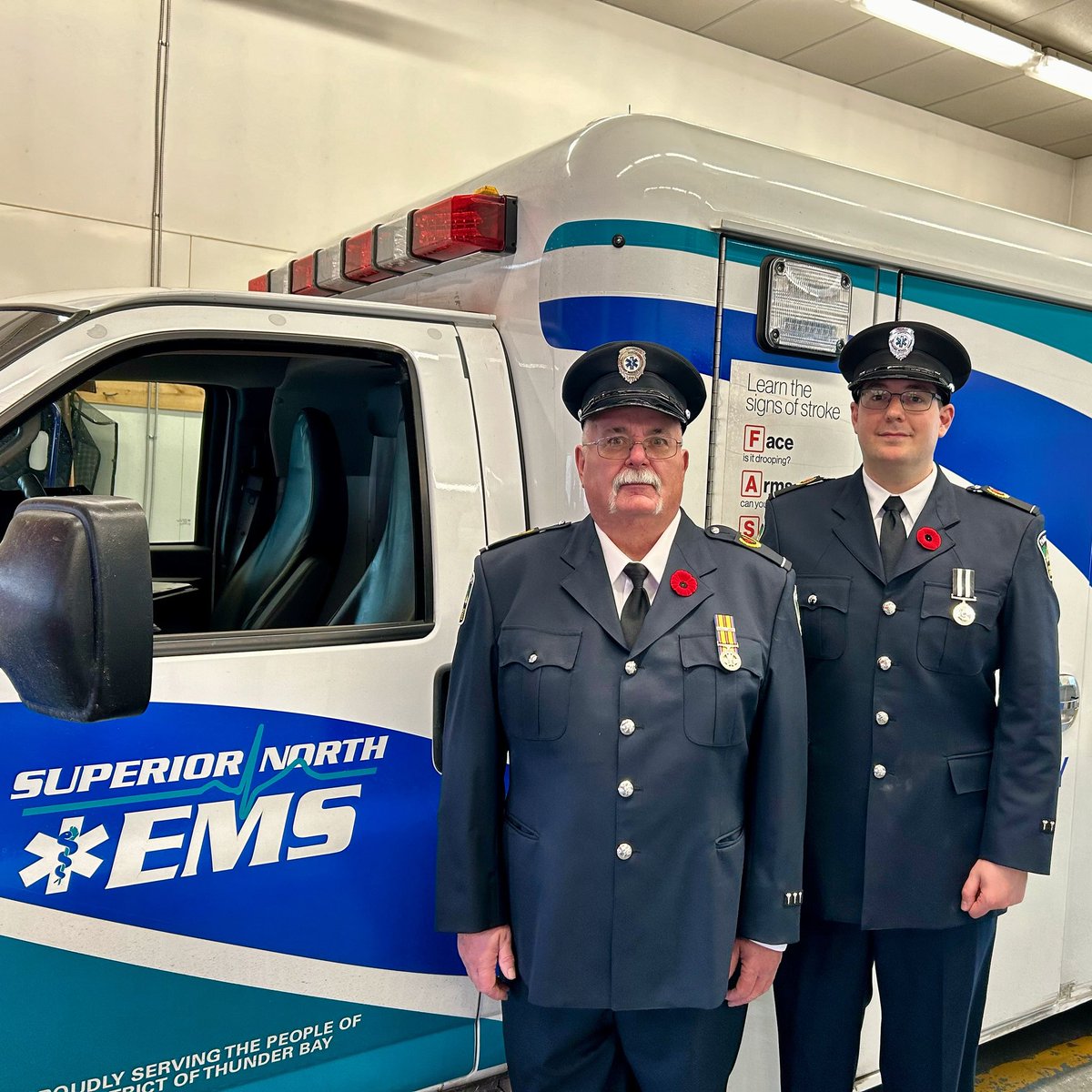RobTrev1's tweet photo. As with every Remembrance Day, I reflect on the bravery and sacrifice made by veterans and the Canadian Armed Forces. This year I was honoured to represent SNEMS #Paramedics and lay a wreath at the ceremony. https://t.co/CYxSVpnSiJ