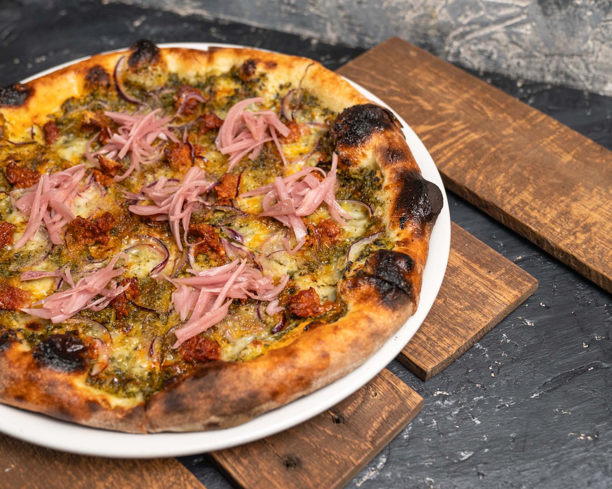 Duck 'Nduja with Basil-Mint Pesto and Pickled Shallots. This is a pizza you'll be telling your grandchildren about one day!

#portlandrestaurant #freshproduce #scholarpdx #amaro #eaterpdx #craftcocktailbar #pdxeatsfood #foodandwine #pdxfood #pdxeats #lifeonthepass #starchefs