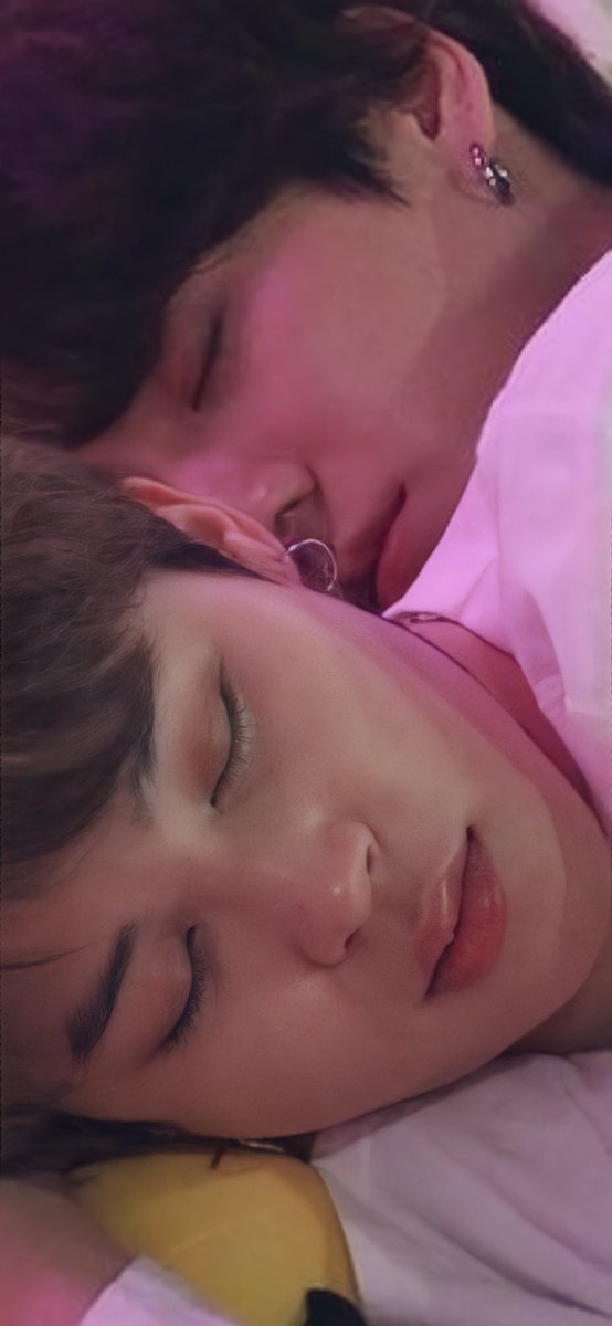 stopkookminpls's tweet photo. THEM https://t.co/0fhOj7iZ38