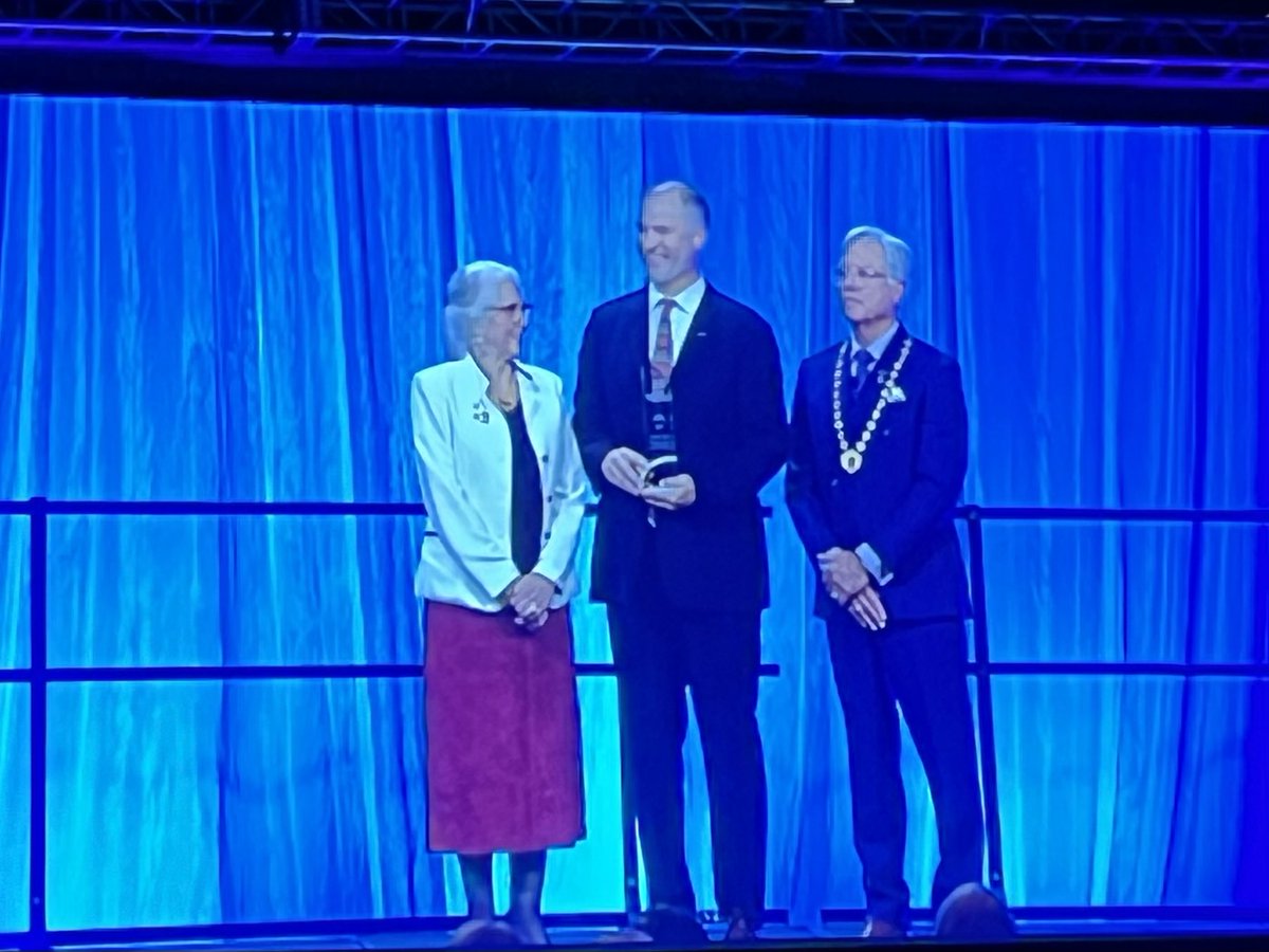 Congratulations ⁦@DanielOerther⁩ ⁦@SigmaNursing⁩ Honoree #SigmaConv23 ⁦@RegionSigma⁩ ⁦@PhiMuChapter⁩ ⁦@RhoChiNL⁩ ⁦@AlphaItalia⁩ ⁦@AlphaBetaNu611⁩ ⁦@KennethDion⁩ ⁦@nancy_gantz⁩