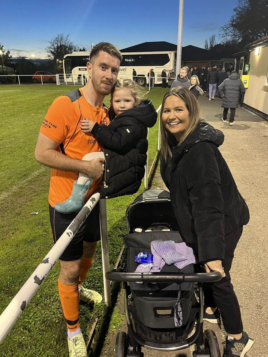 lichfieldcityfc's tweet photo. Delighted to announce our latest centurion….
Dan Lomas… 
what a guy… 
what a footballer… 
and what a family… 
If Carlsberg did footballers they’d bottle this guy 💙 https://t.co/DOYjA9EoXH