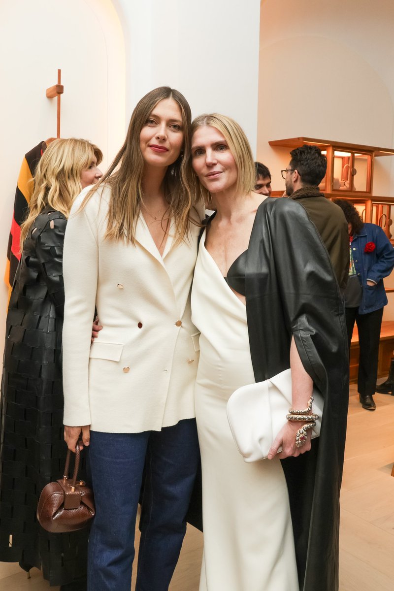 MariaSharapova's tweet image. A 💎 has landed in LA. Gabi’s first west coast store ✨✨