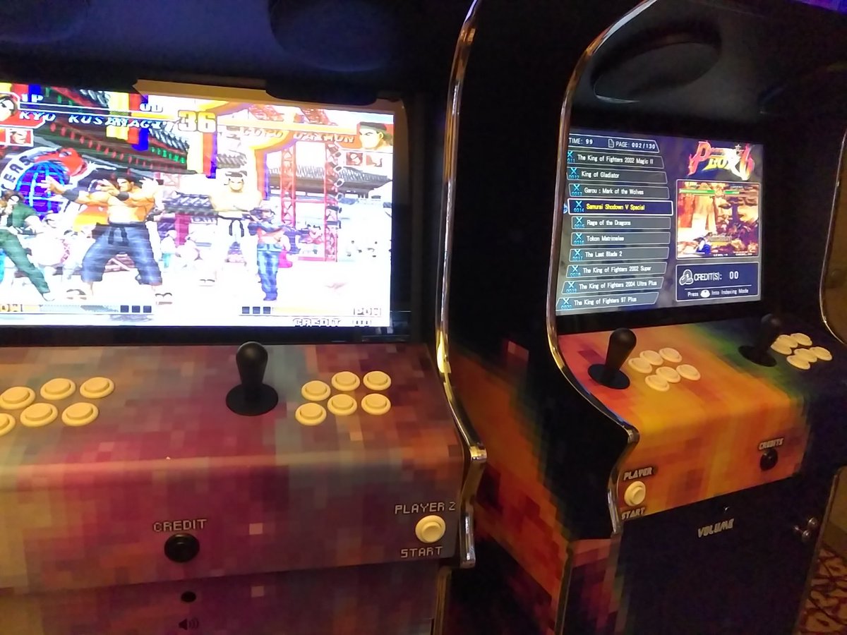 Just outside the restaurant in Lille. I approve.