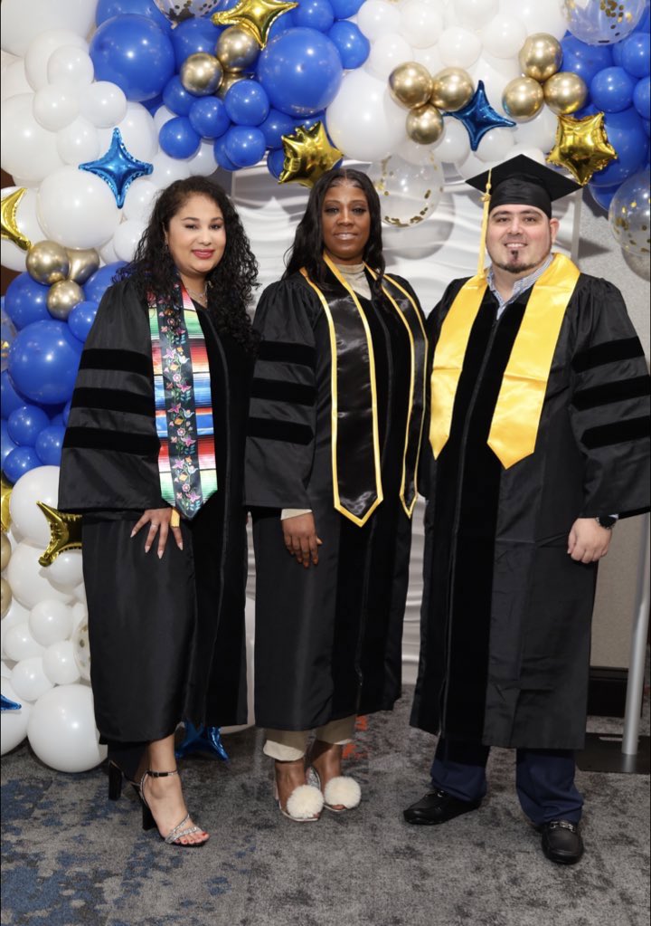 SMB_Tech_School's tweet photo. Some schools allow students to “walk” in graduation if they’ve not completed 100%. What would you say is the reason a student should not have the opportunity to do so and why? #Graduates #walkAtgraduation #incomplete #Director #sMbTechnology #iRhondaK #Ev #EndlessVoicez https://t.co/j93lpF1ZWO
