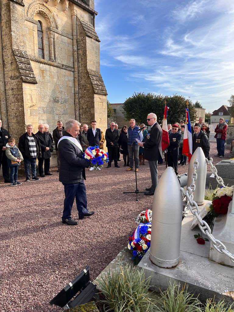 Saint-Contest tweet media