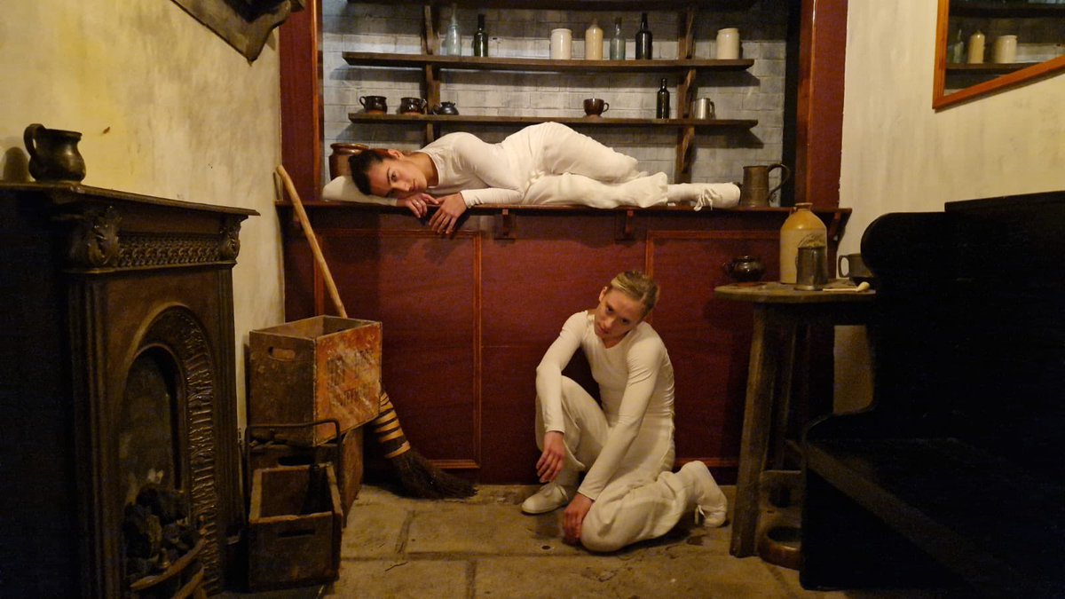 PhoenixLeeds's tweet photo. We’ve had such a fantastic day today performing at @thackraymuseum to the most amazing audience on our 42nd Birthday! 🎉
Thanks to everyone who came along 😍
#dance #communityengagementtour #leedsdance #thackray https://t.co/XL5spkoJhU