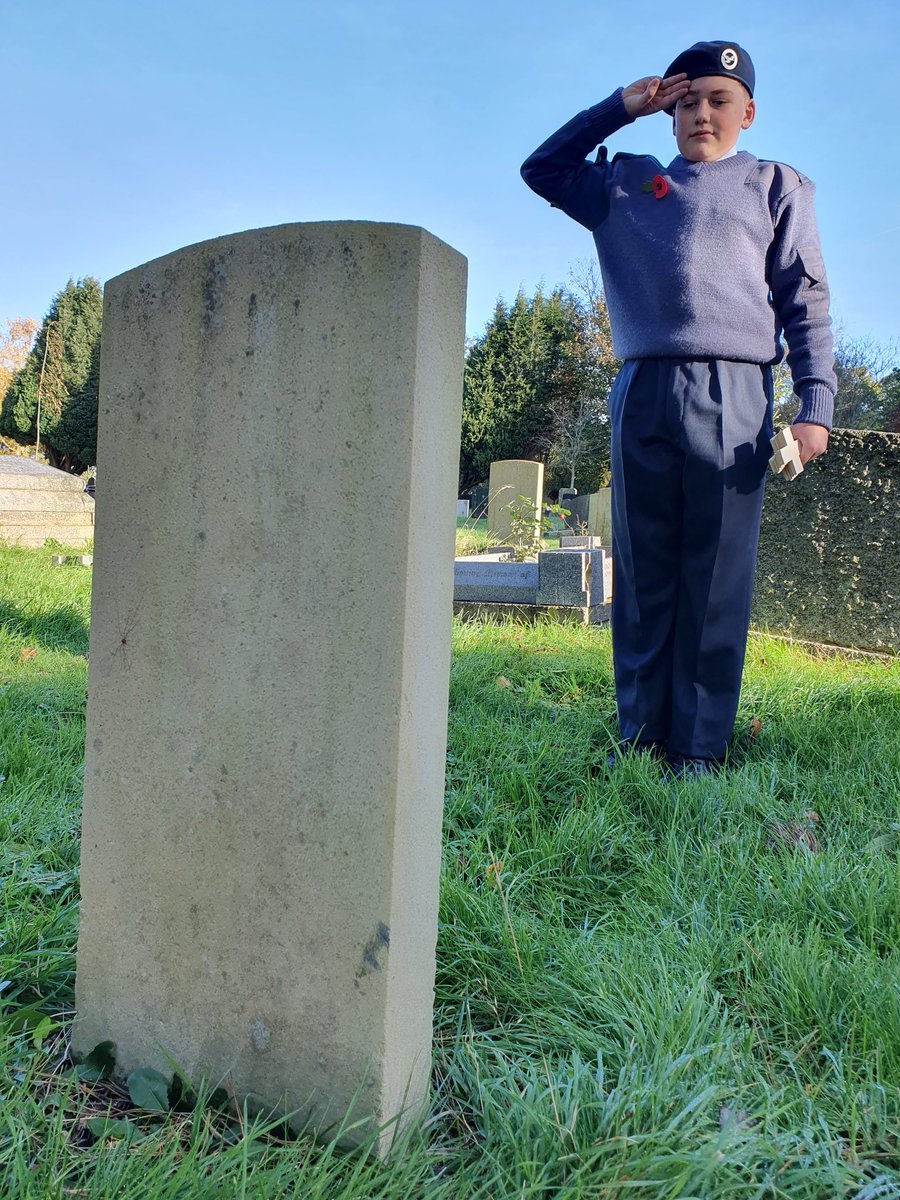 372 (Barry) Squadron tweet media