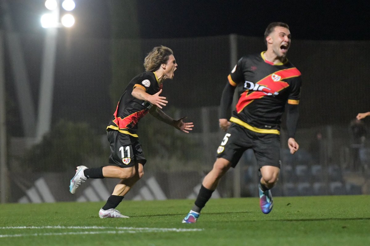 RayoVallecano's tweet image. ⏹️ FINAAAAAAAAL. El Rayo B consigue los tres puntos en Valdebebas.

Real Madrid C 0️⃣
Rayo B 1️⃣